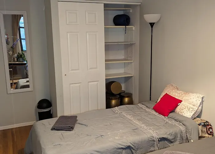 Friendly Homestay In Williamsburg