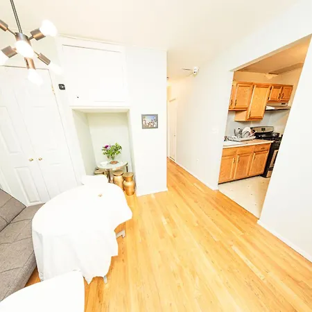 Friendly Homestay In Williamsburg New York Exterior photo