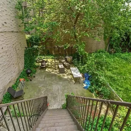 Friendly Homestay In Williamsburg New York Exterior photo